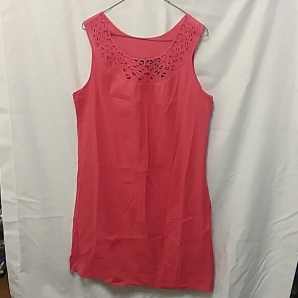 Sleeveless dress